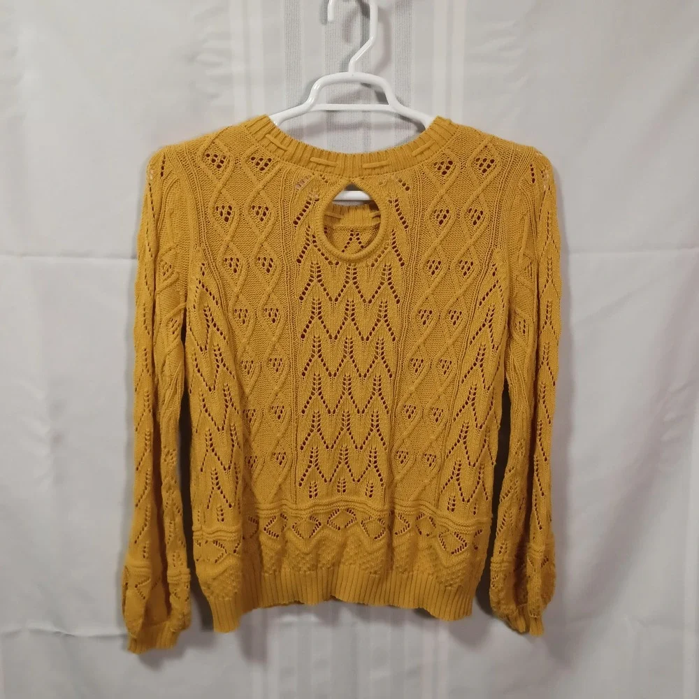 Alya Sweater Womens Medium Yellow Pointelle Open Knit Keyhole Back Pullover
